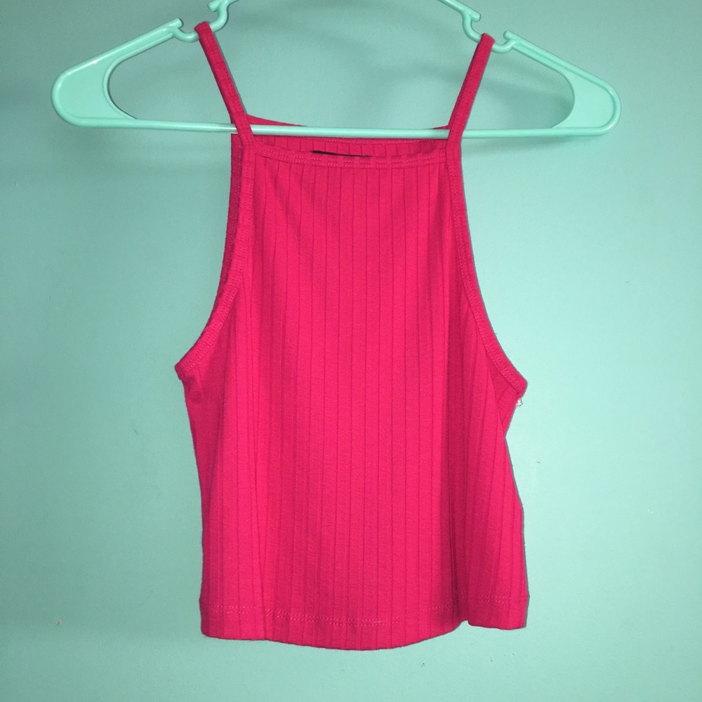 Pink tank top crop top
